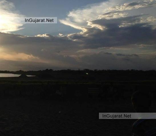 Dark Rain Clouds Pictures Images in Rajkot