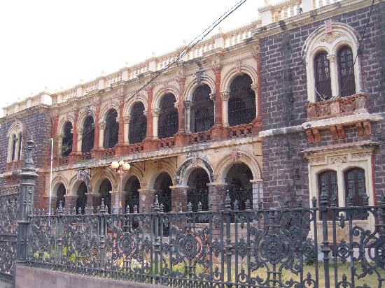 The Famous Kutch Museum in Bhuj Gujarat History Timing  Kutch Museum Online