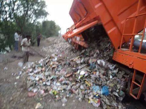 Railway Track Cleaning Machine New Delhi Railway Division