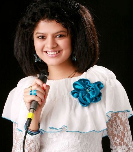 Palak Muchhal Live in Concert in Ahmedabad